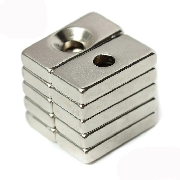 Through Hole Countersunk Magnet For Machinery & Sensor high quality